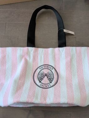 New With Tags Victoria's Secret Pink & White Striped Tote with Black Handles